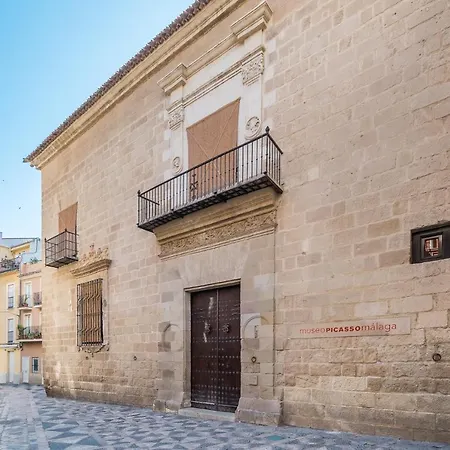 Suite Homes Uncibay Square Malaga Exterior photo