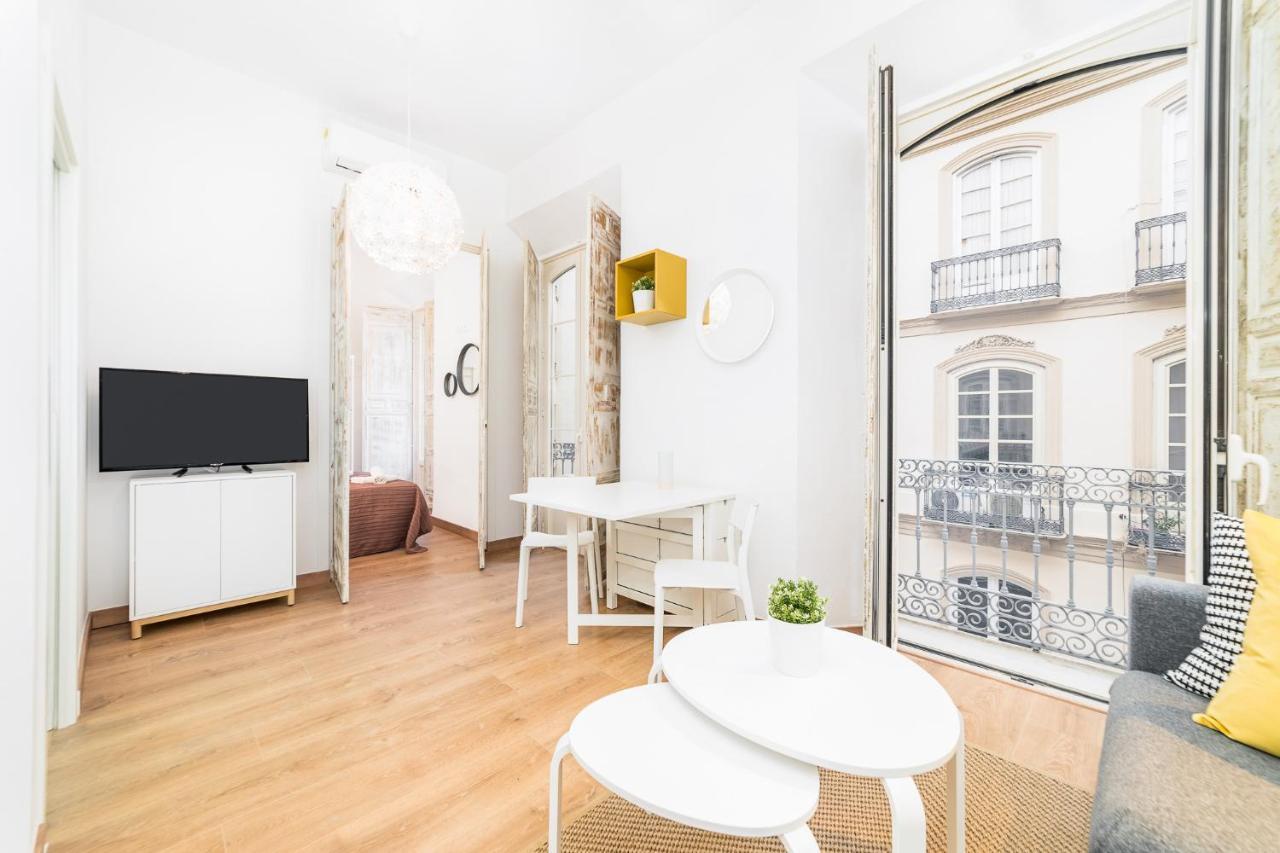 Apartament Homes Uncibay Square Malaga
