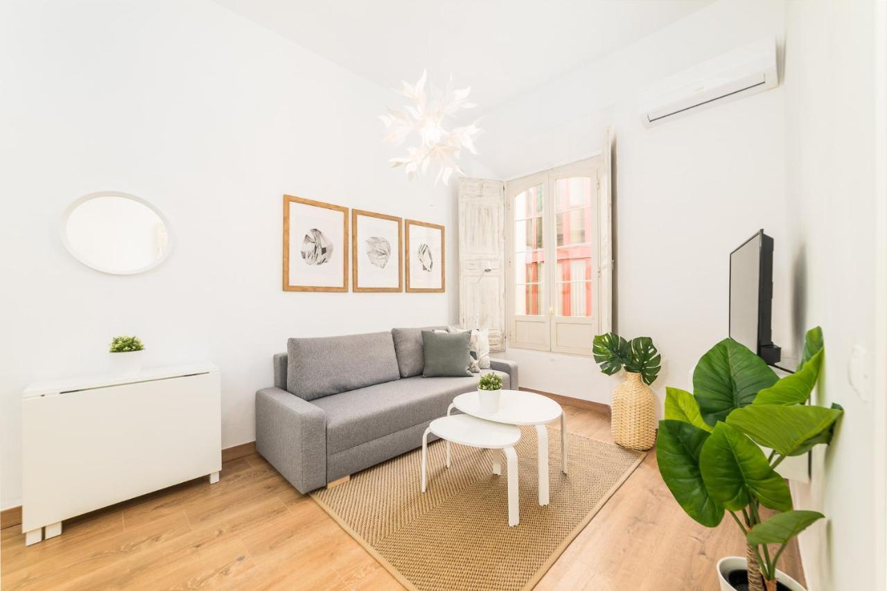 Homes Uncibay Square Apartament Malaga